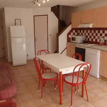 4 Pieces 56m2 + Terrasse 22m2 Ref 4029 Lejlighed